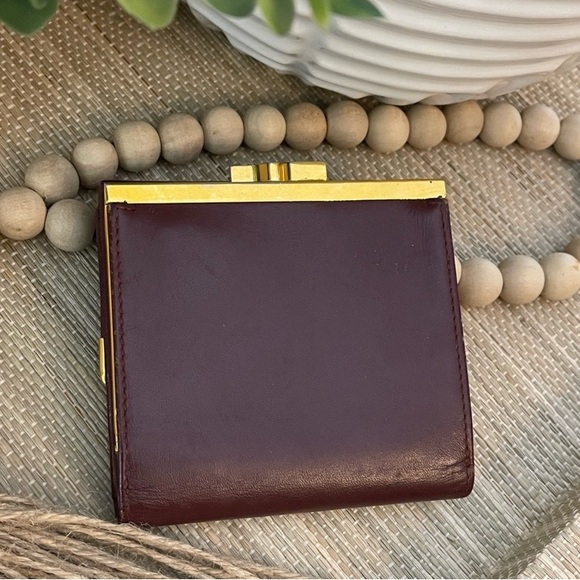 EUC CARTIER Bordeaux Burgundy Leather Double Sided, Card/Coin/Money Wallet - Picture 8 of 15